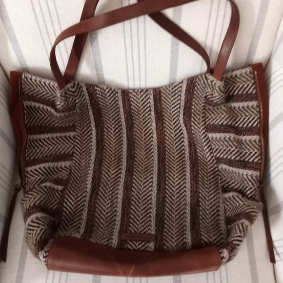 Lucky Brand Handbags - 'Lucky' Lrg Bucket/Tote Bag Cloth & Leather